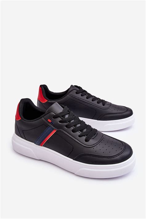 Men's Classic and Sports Shoes .